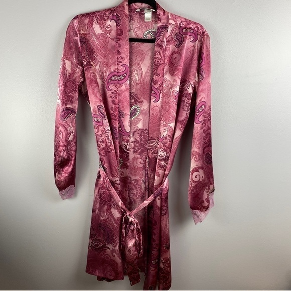 Delicates Casual Paisley Long Sleeve Open Front Tie Waist Kimono Robe Small Pink - Picture 3 of 10
